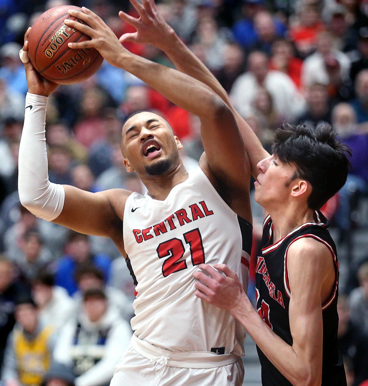 February 1: Minnehaha vs. Central